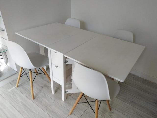Spacieux Confortable Appartement Centre Ville Valenciennes Luaran gambar